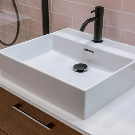 Huswell - Cozy Ground-floor With Terrace In Apartament *